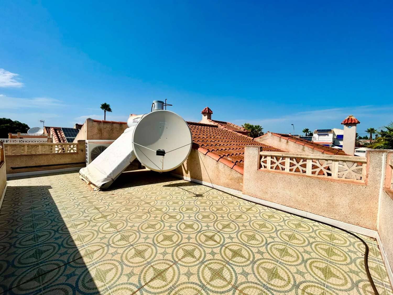 3 bedroom Villa for sale in San Luis with pool garage - € 360,000 (Ref: 10037091)