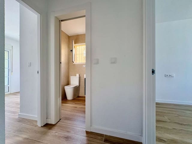 4 camera da letto Villa in vendita in Lomas de Cabo Roig - Los Dolses, Orihuela con piscina garage - 270.000 € (Rif: 10061393)