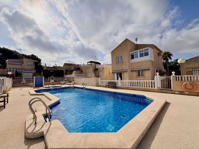 4 camera da letto Villa in vendita in Lomas de Cabo Roig - Los Dolses, Orihuela con piscina garage - 270.000 € (Rif: 10061393)