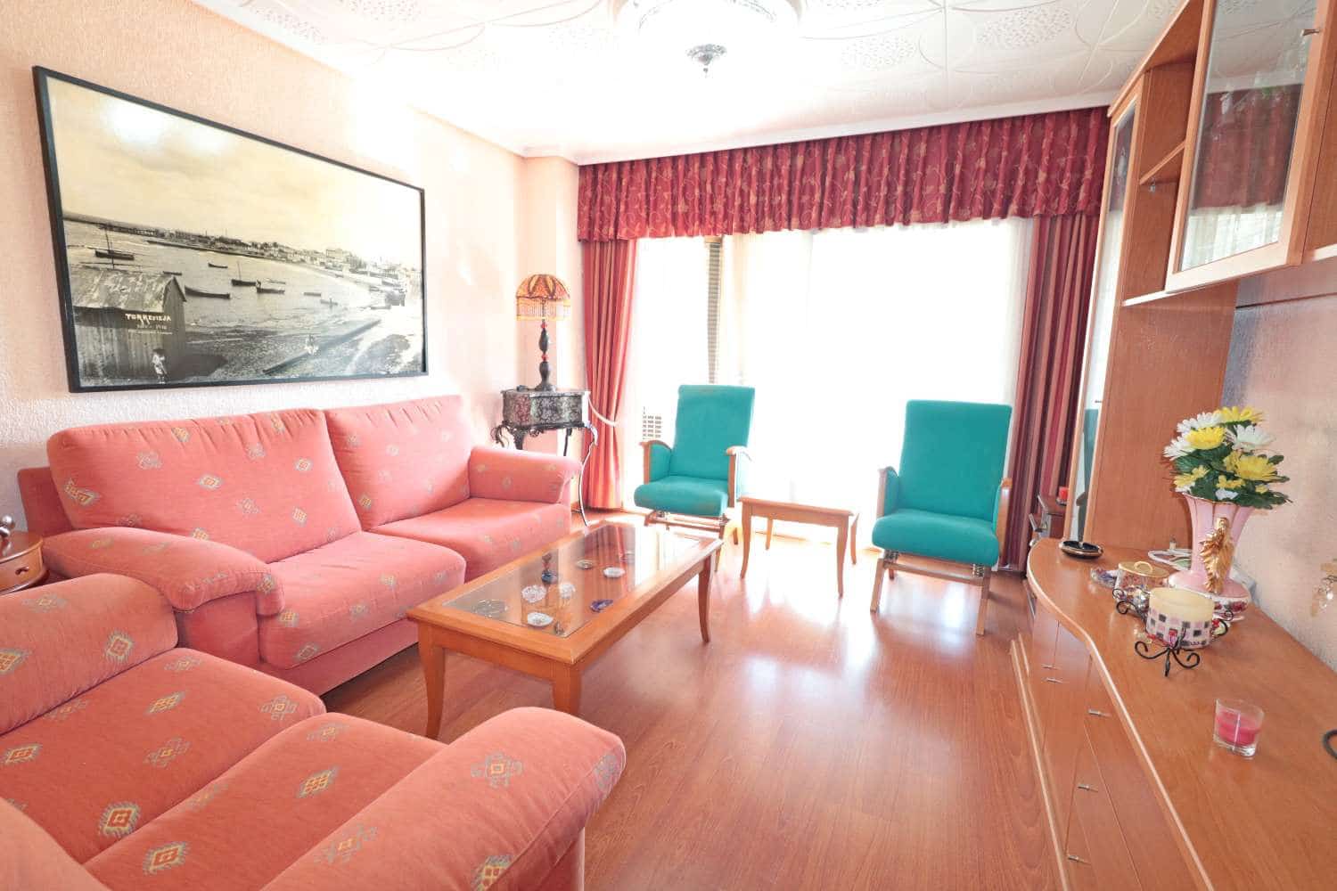 3 Zimmer Wohnung zu verkaufen in Torrevieja - 250.000 € (Ref: 10061395)
