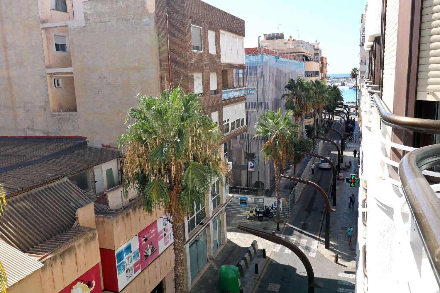 3 Zimmer Wohnung zu verkaufen in Torrevieja - 250.000 € (Ref: 10061395)