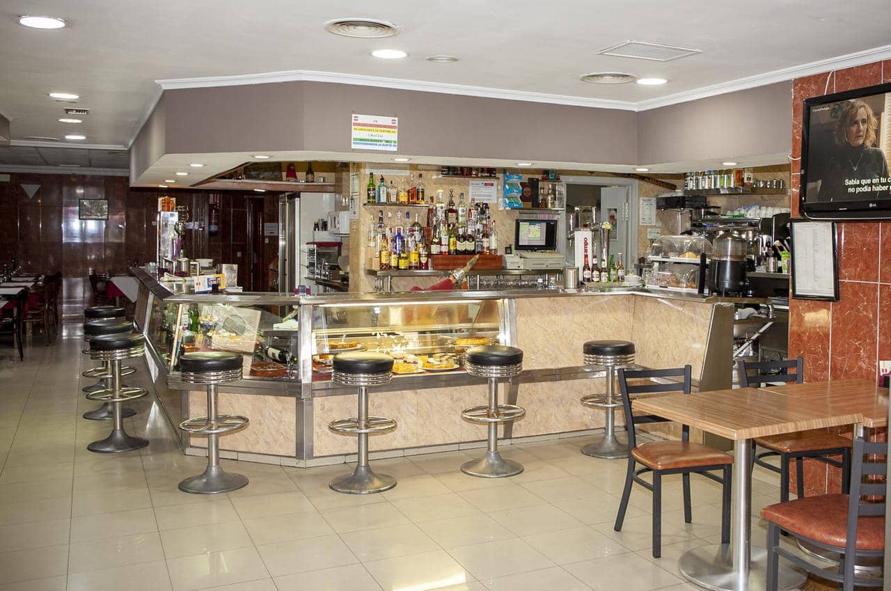 25 sovrum Hotell till salu i Torrevieja - 1 500 000 € (Ref: 10061396)