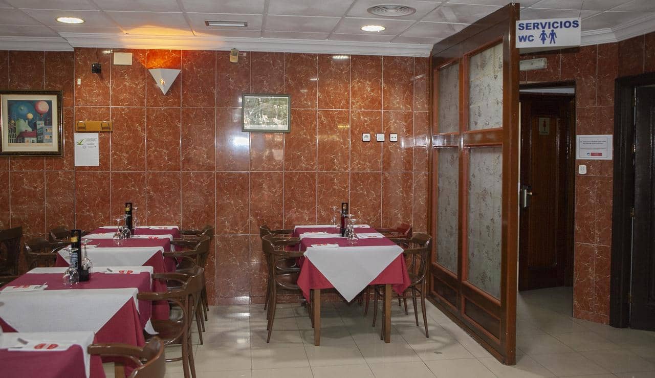 25 sovrum Hotell till salu i Torrevieja - 1 500 000 € (Ref: 10061396)