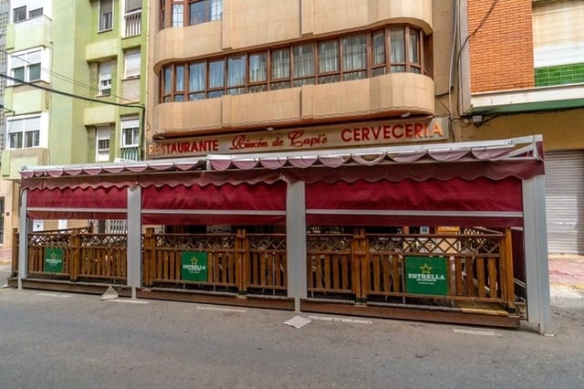 Local Comercial de 8 habitaciones en Centro - Muelle Pesquero, Torrevieja en venta - 1.250.000 € (Ref: 10061397)