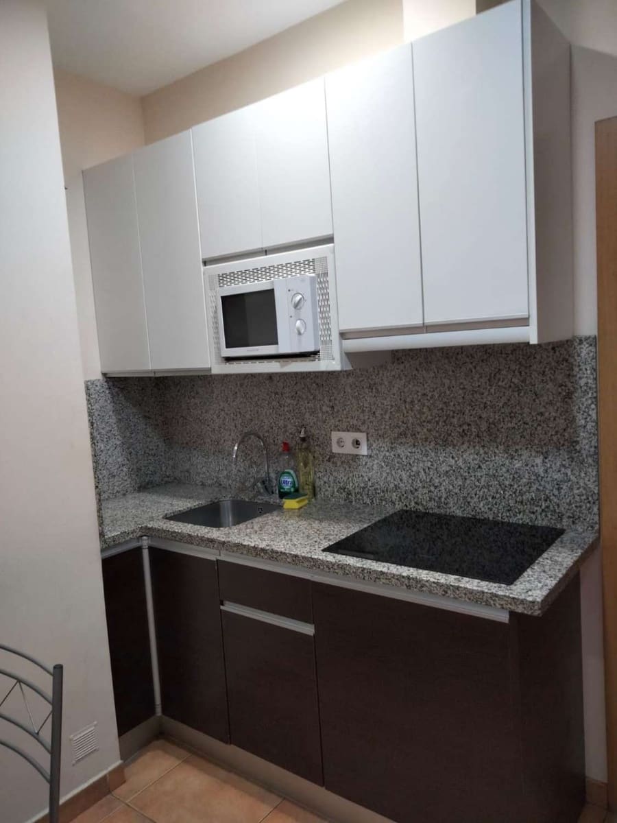21 makuuhuone Kaupallinen myytävänä paikassa Alicante kaupunki - 1 295 000 € (Ref: 10061398)