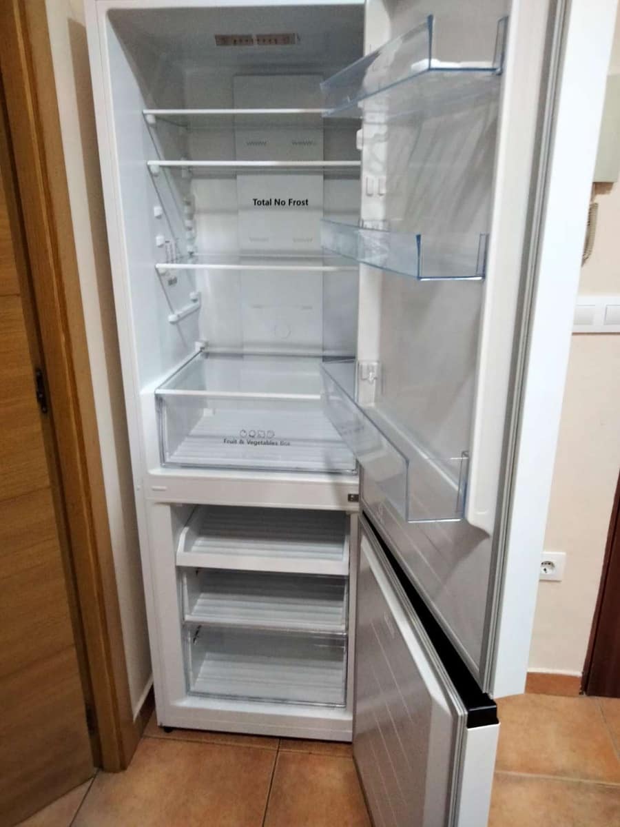 21 makuuhuone Kaupallinen myytävänä paikassa Alicante kaupunki - 1 295 000 € (Ref: 10061398)