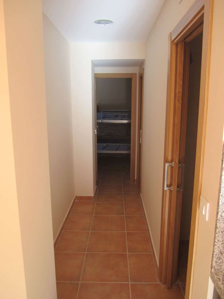 21 makuuhuone Kaupallinen myytävänä paikassa Alicante kaupunki - 1 295 000 € (Ref: 10061398)