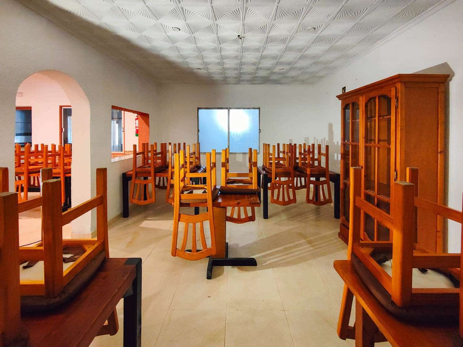 6 slaapkamer Restaurant/bar te koop in Torrevieja - € 425.000 (Ref: 10061399)