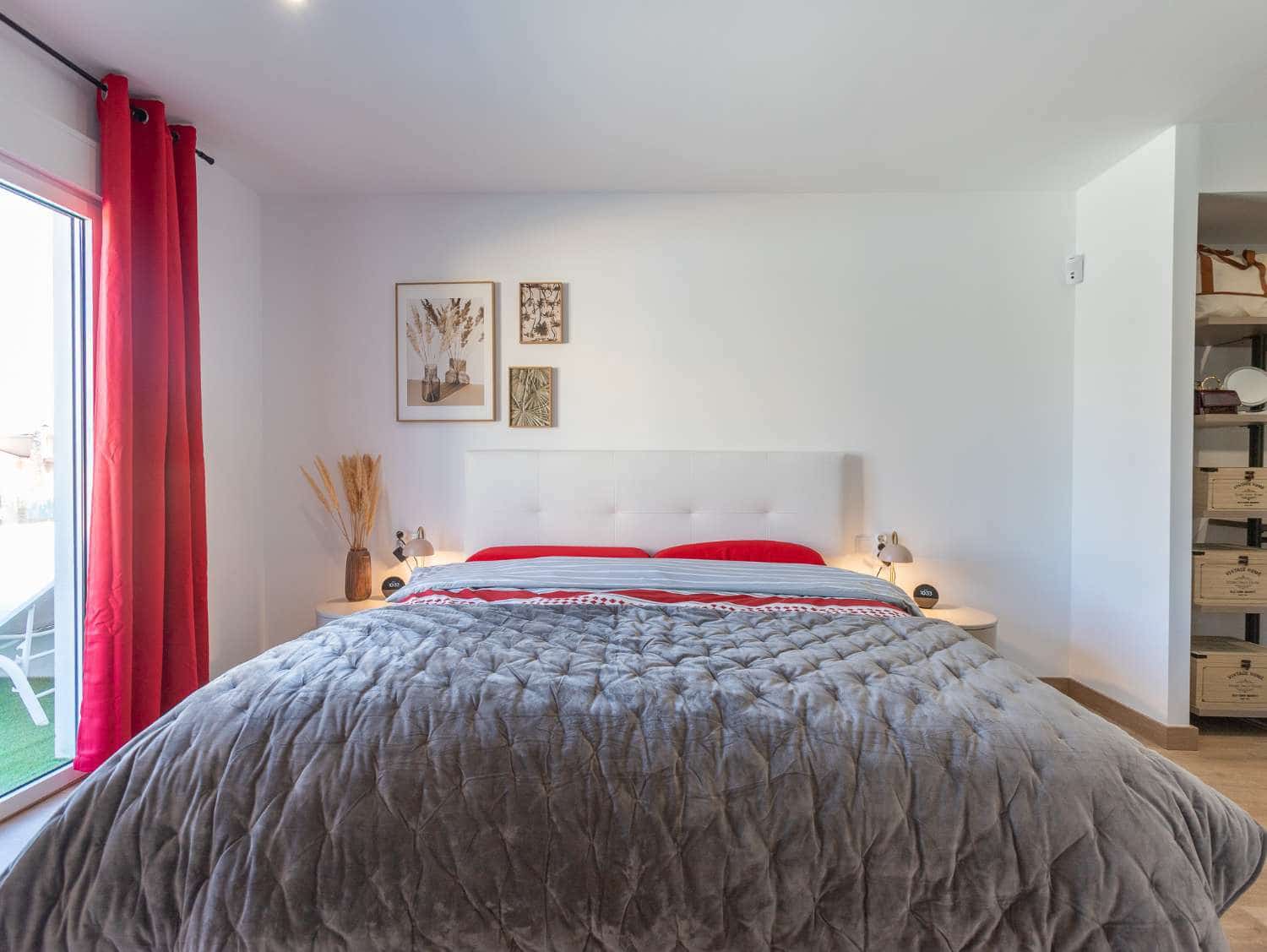 4 sovrum Villa till salu i Torrevieja med pool garage - 590 000 € (Ref: 10067213)