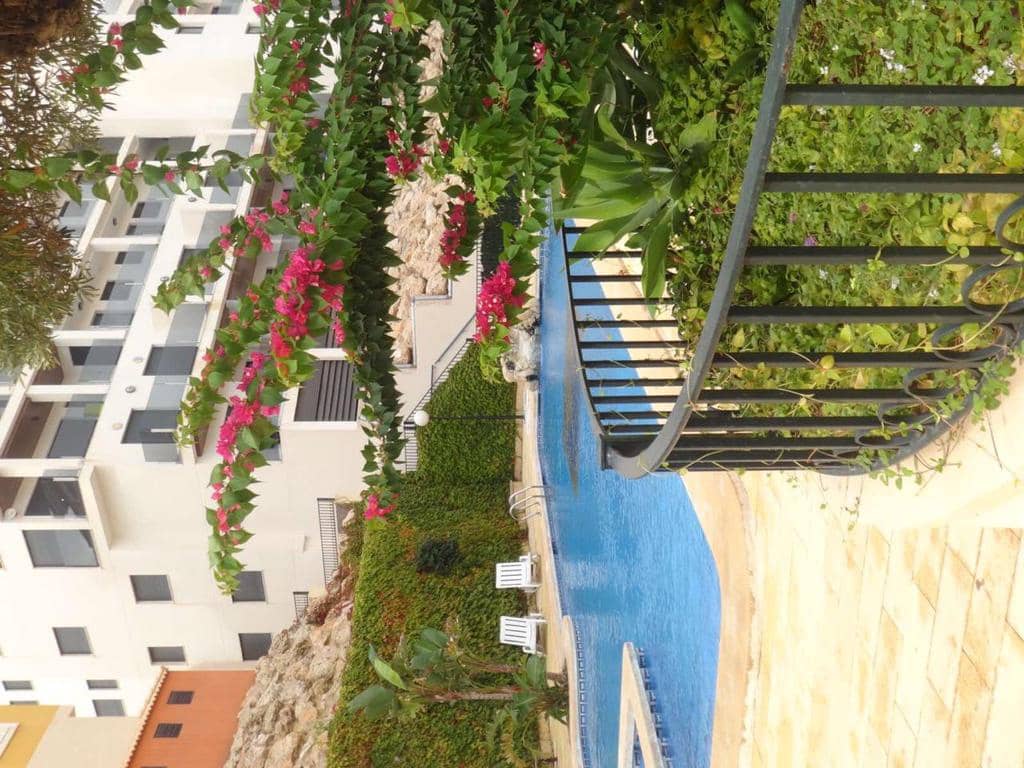 3 soveværelse Lejlighed til salg i Orihuela Costa med swimmingpool garage - € 250.000 (Ref: 10075413)
