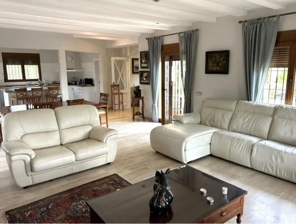 6 bedroom Finca/Country House for sale in La Murada with pool - € 950,000 (Ref: 10080552)