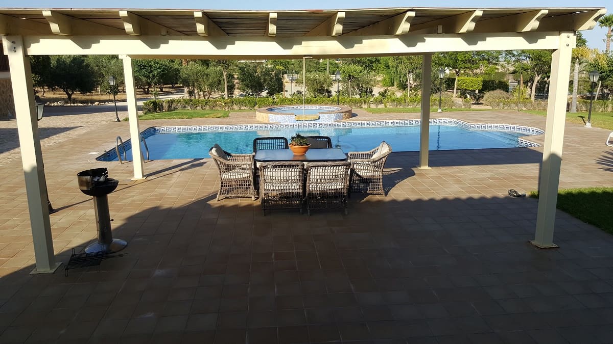 6 bedroom Finca/Country House for sale in La Murada with pool - € 950,000 (Ref: 10080552)