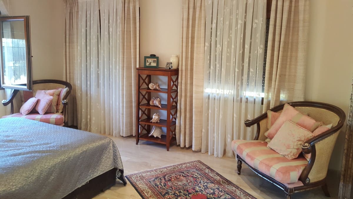 6 bedroom Finca/Country House for sale in La Murada with pool - € 950,000 (Ref: 10080552)