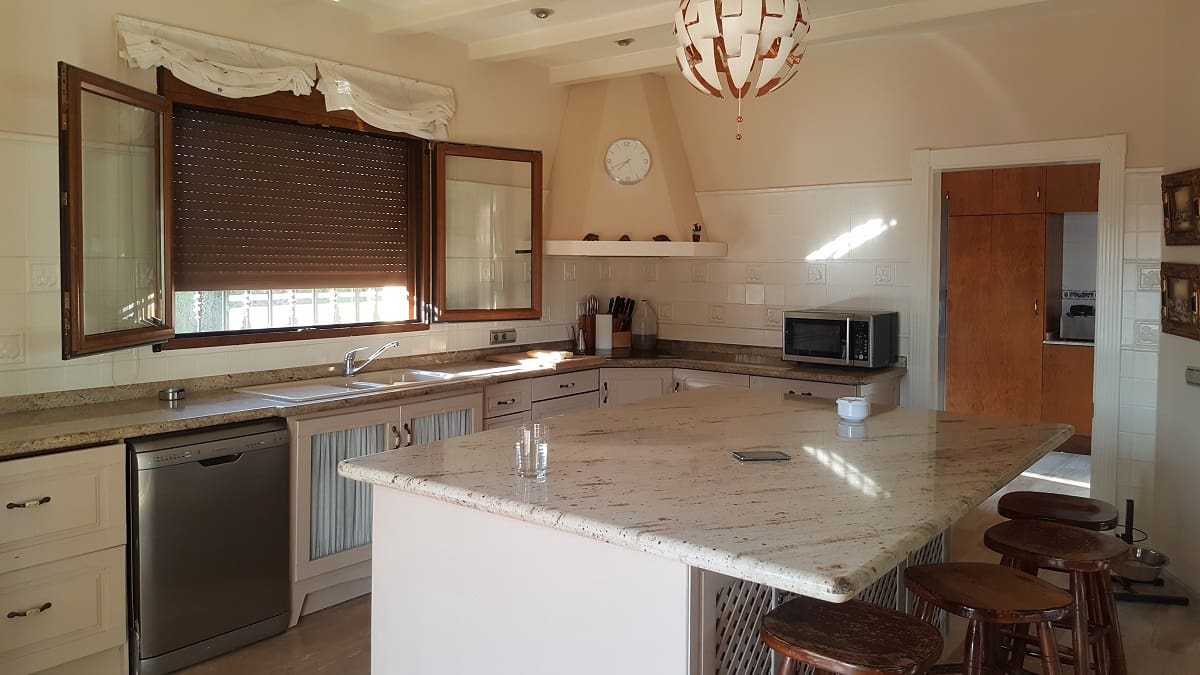 6 bedroom Finca/Country House for sale in La Murada with pool - € 950,000 (Ref: 10080552)