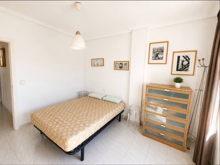 3 bedroom Apartment for sale in Torrevieja with garage - € 249,000 (Ref: 10097520)