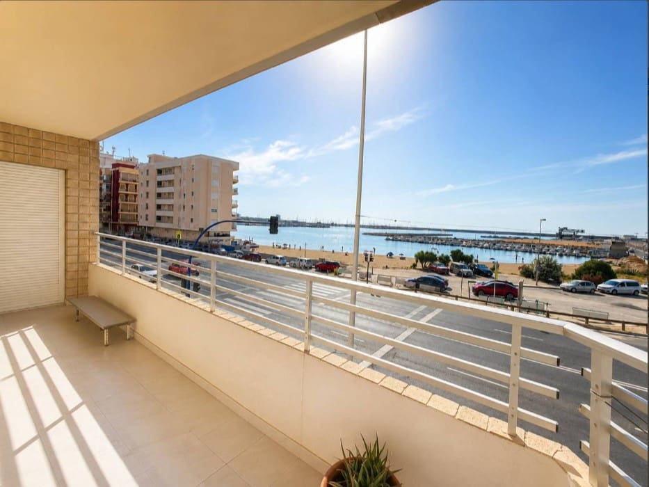 3 bedroom Apartment for sale in Torrevieja with garage - € 249,000 (Ref: 10097520)