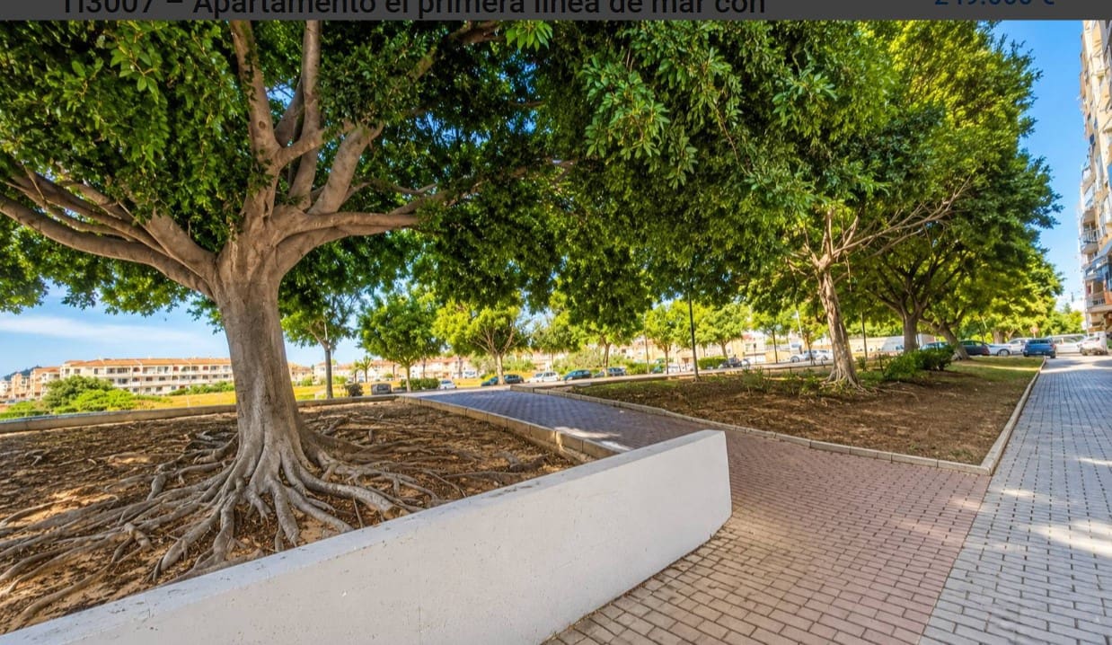 3 bedroom Apartment for sale in Torrevieja with garage - € 249,000 (Ref: 10097520)