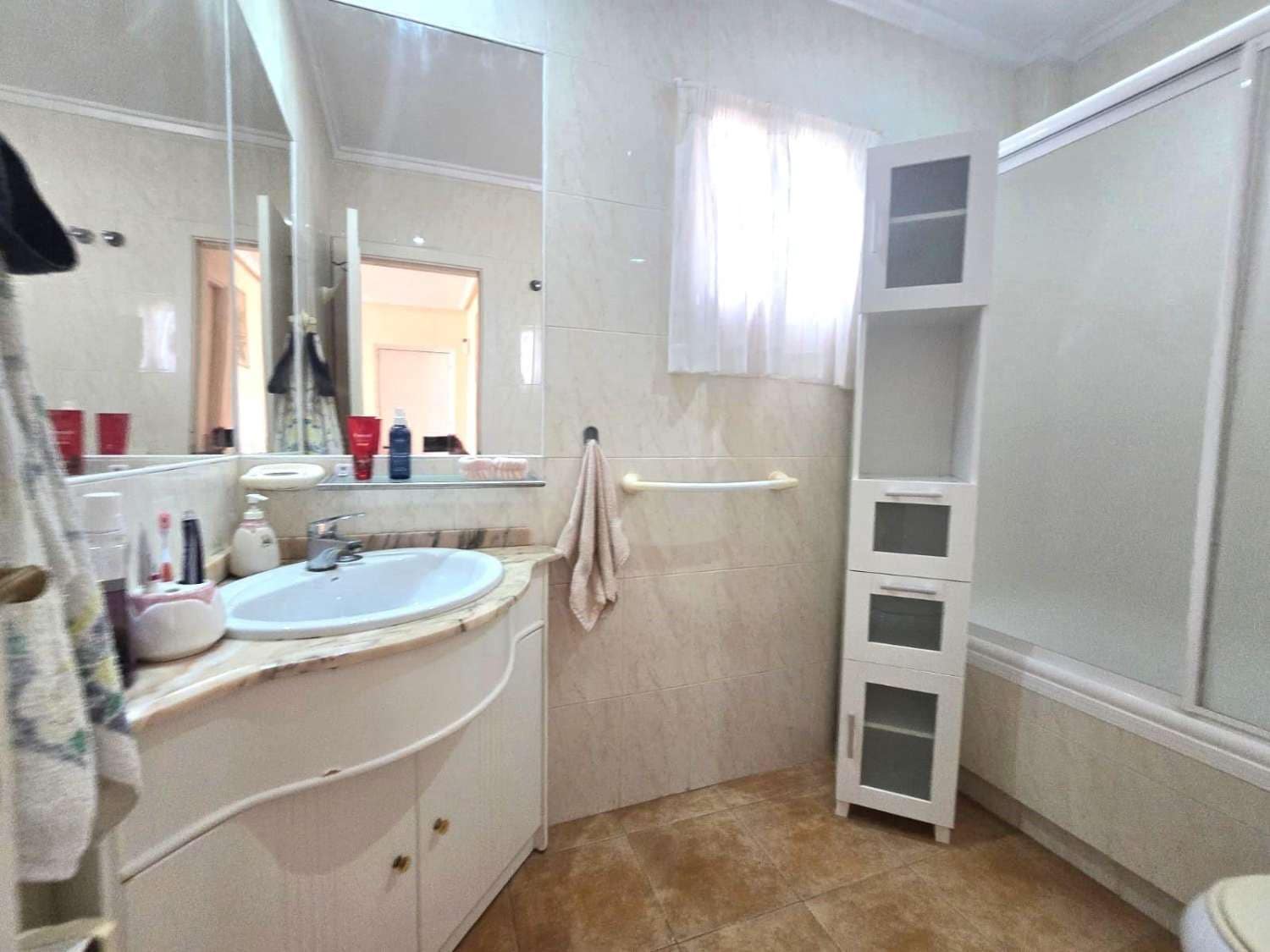 Villa til salgs i Los Balcones med svømmebasseng garasje - € 370 000 (Ref: 10097521)