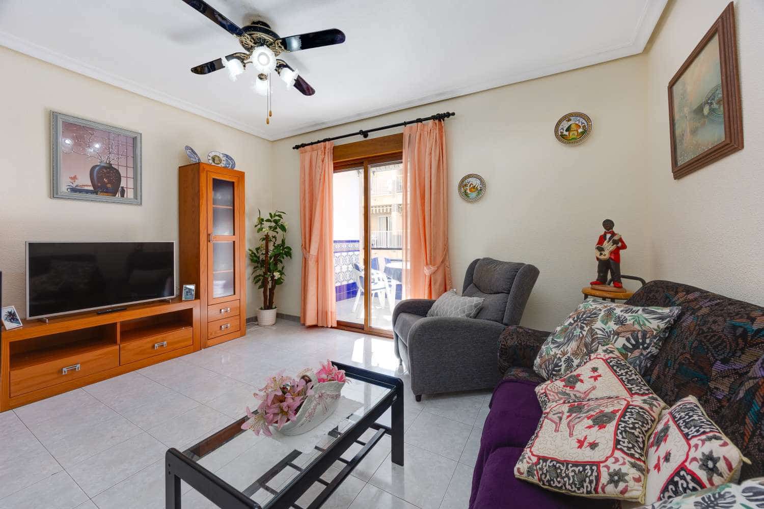 1 soveværelse Lejlighed til salg i Torrevieja med swimmingpool - € 129.990 (Ref: 10115514)