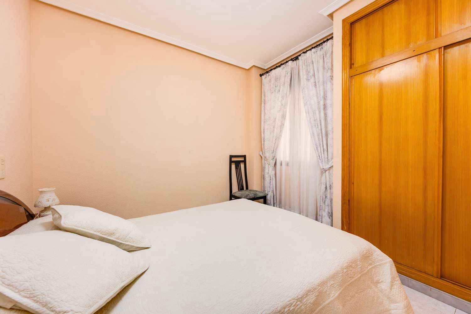 1 soveværelse Lejlighed til salg i Torrevieja med swimmingpool - € 129.990 (Ref: 10115514)