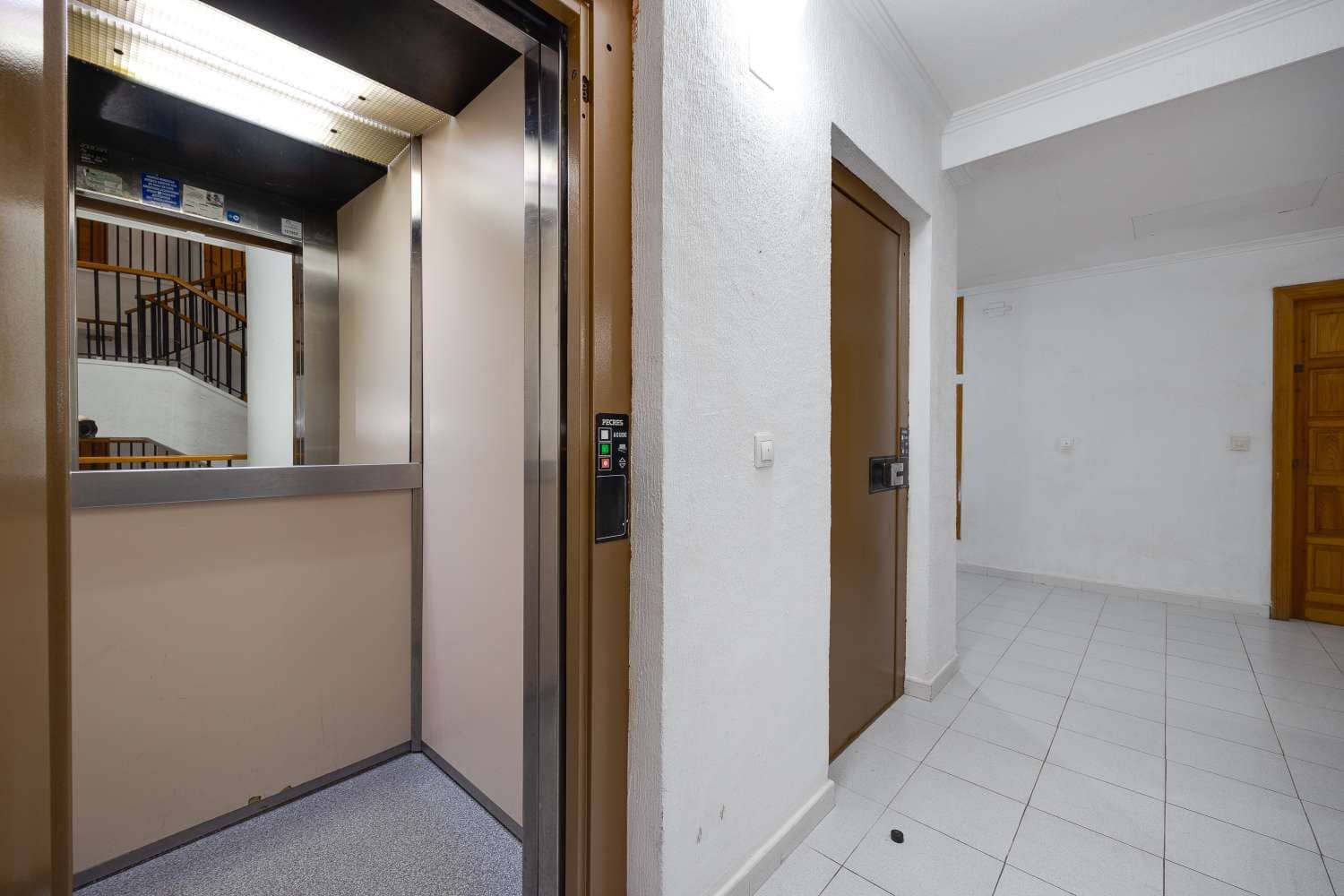 1 soveværelse Lejlighed til salg i Torrevieja med swimmingpool - € 129.990 (Ref: 10115514)
