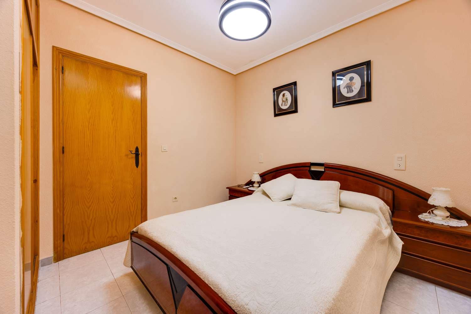 1 soveværelse Lejlighed til salg i Torrevieja med swimmingpool - € 129.990 (Ref: 10115514)