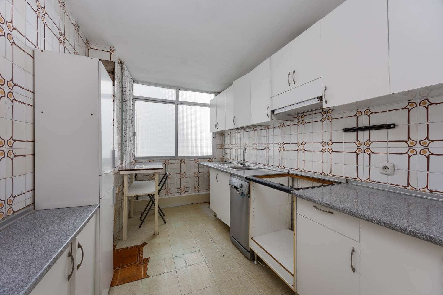 3 soveværelse Lejlighed til salg i Torrevieja - € 169.990 (Ref: 10115516)