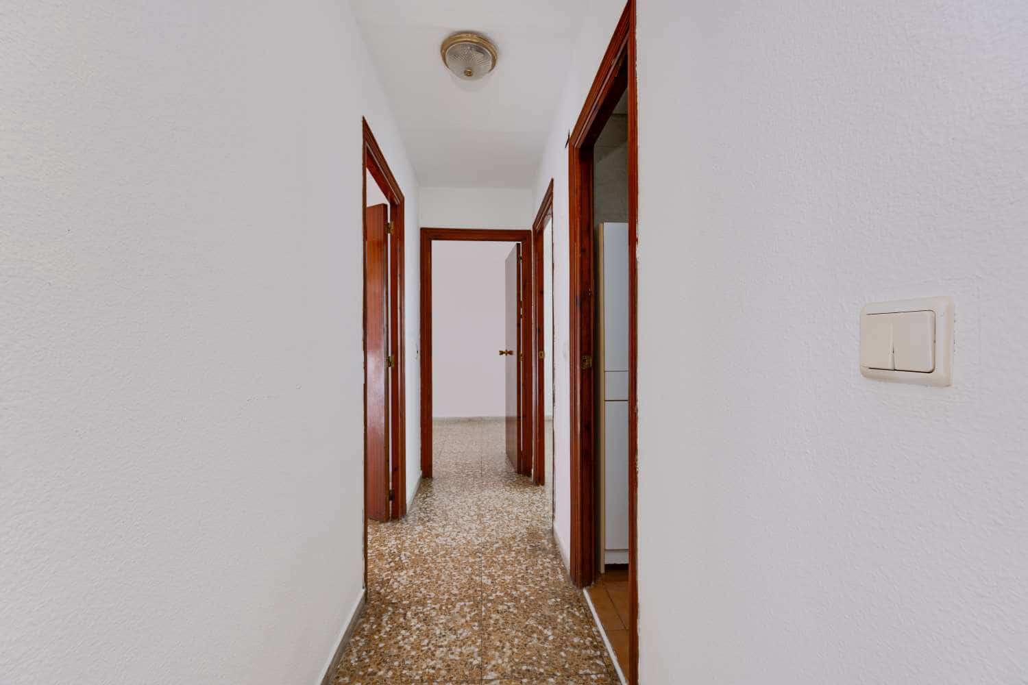 3 soveværelse Lejlighed til salg i Torrevieja - € 169.990 (Ref: 10115516)