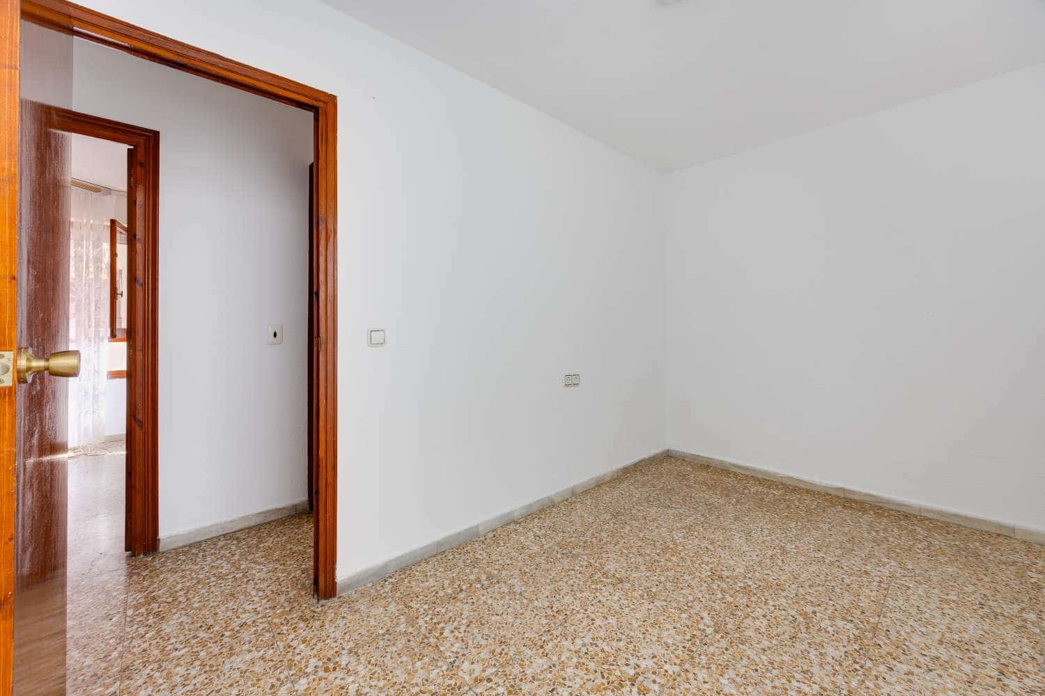 3 soveværelse Lejlighed til salg i Torrevieja - € 169.990 (Ref: 10115516)