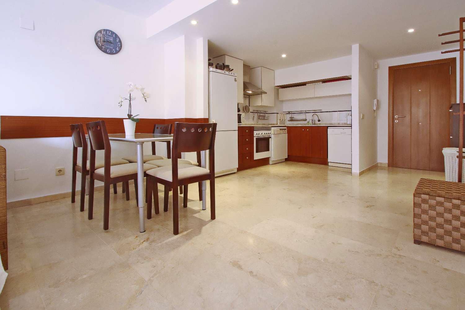2 soverom Leilighet til salgs i Punta Prima med svømmebasseng garasje - € 280 000 (Ref: 10118921)