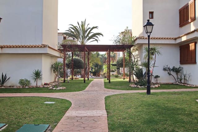 2 soverom Leilighet til salgs i Punta Prima, Torrevieja med svømmebasseng garasje - € 280 000 (Ref: 10118921)