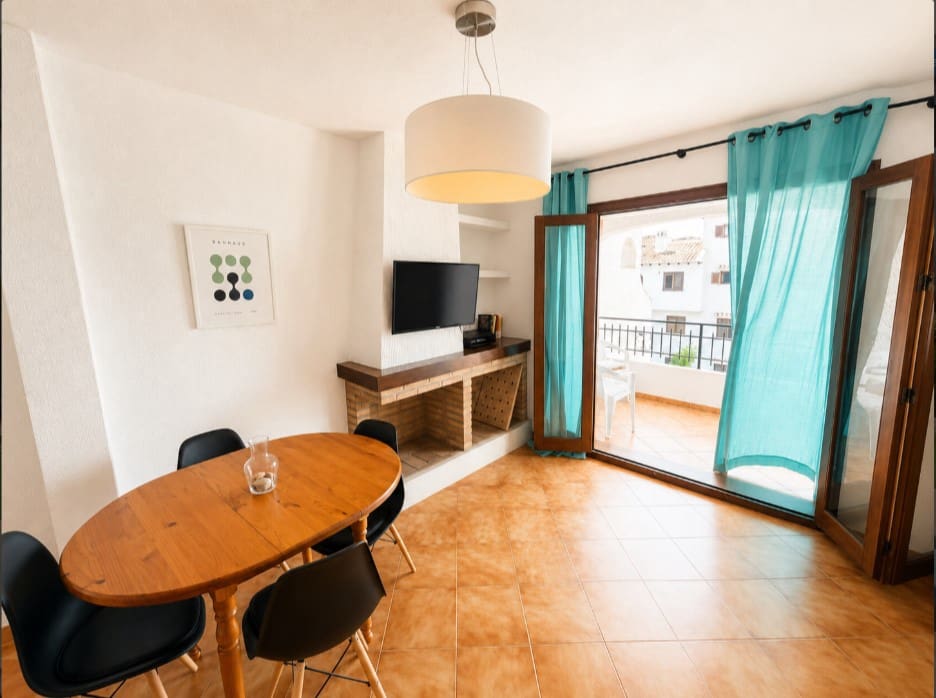 2 makuuhuone Huoneisto myytävänä paikassa Cabo Roig mukana uima-altaan - 195 000 € (Ref: 10118922)
