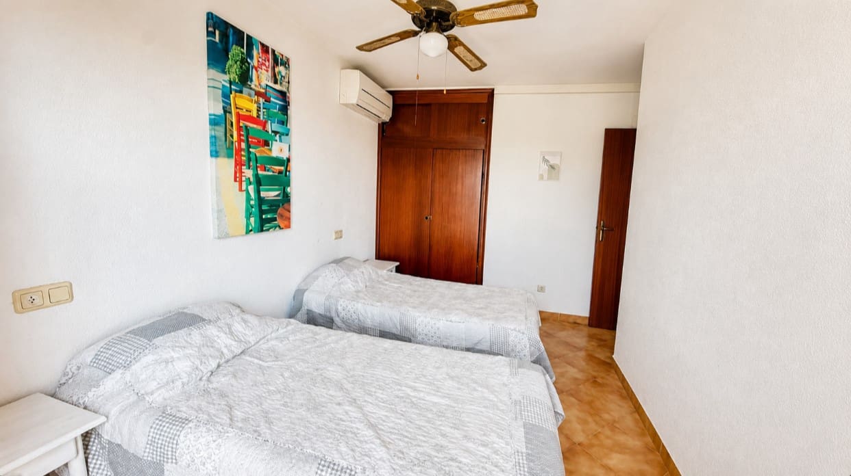 2 makuuhuone Huoneisto myytävänä paikassa Cabo Roig mukana uima-altaan - 195 000 € (Ref: 10118922)