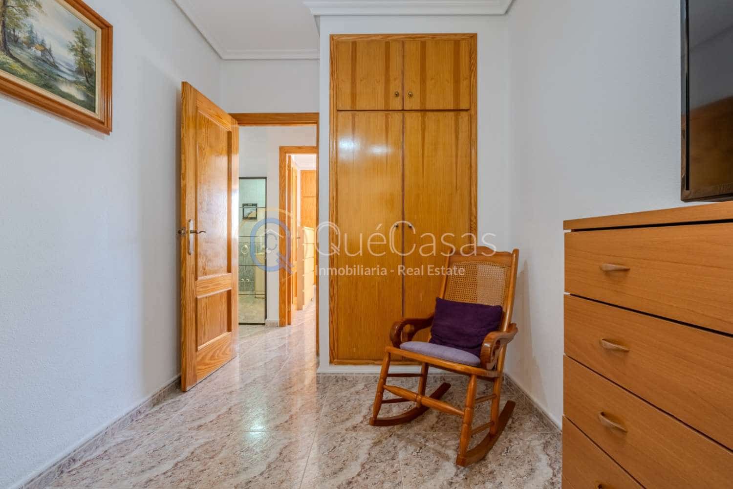 3 slaapkamer Flat te koop in Torrevieja - € 169.000 (Ref: 10118923)