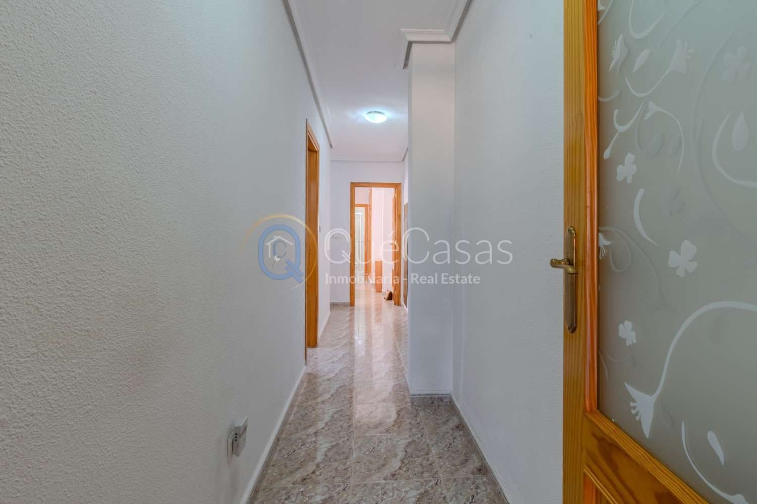 3 slaapkamer Flat te koop in Torrevieja - € 169.000 (Ref: 10118923)