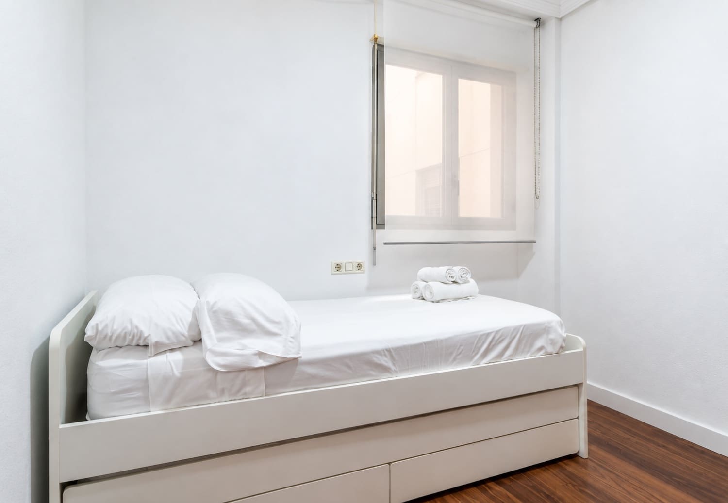 3 sypialnia Apartament na sprzedaż w Torrevieja z basenem garażem - 459 000 € (Ref: 10131328)