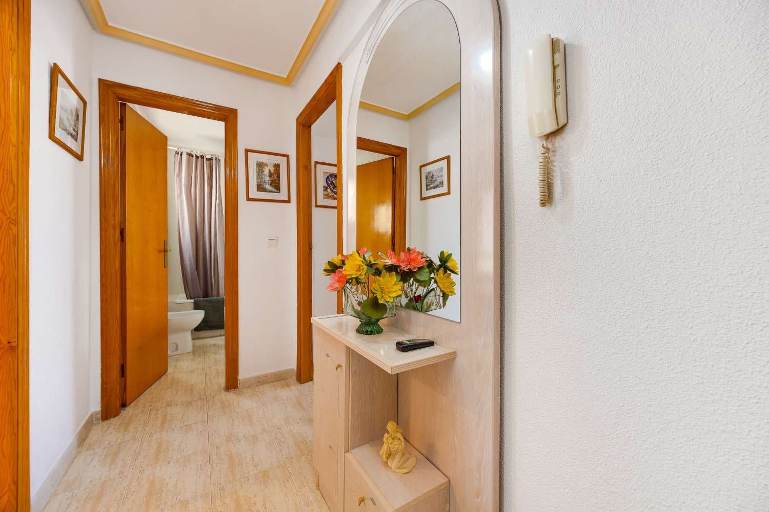 2 chambre Appartement à vendre à Torrevieja avec piscine garage - 159 900 € (Ref: 10135803)