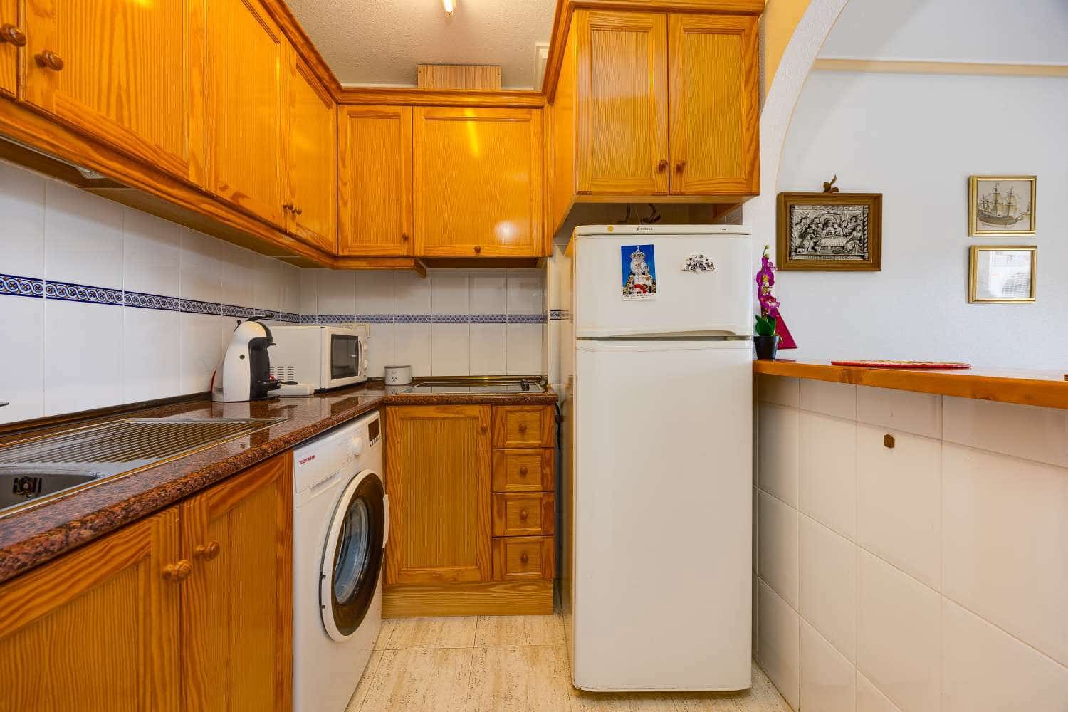 2 chambre Appartement à vendre à Torrevieja avec piscine garage - 159 900 € (Ref: 10135803)