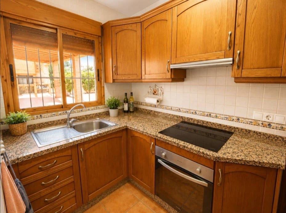 2 soveværelse Rækkehus til salg i Torrevieja med swimmingpool garage - € 348.000 (Ref: 10135805)