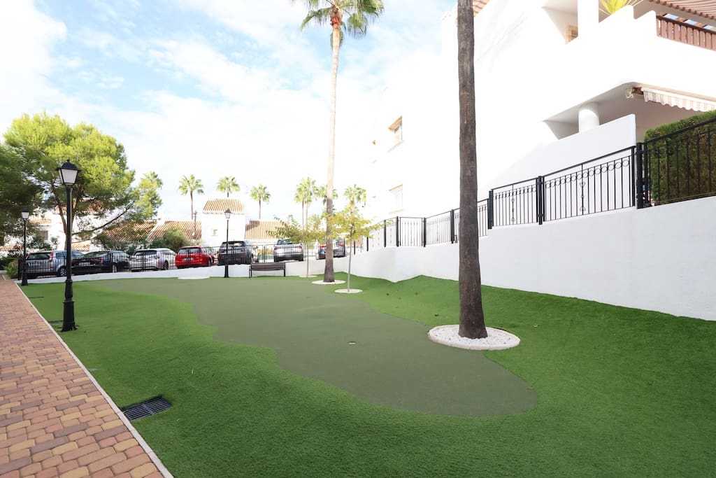 2 soverom Leilighet til salgs i Orihuela Costa med svømmebasseng - € 278 000 (Ref: 10139129)