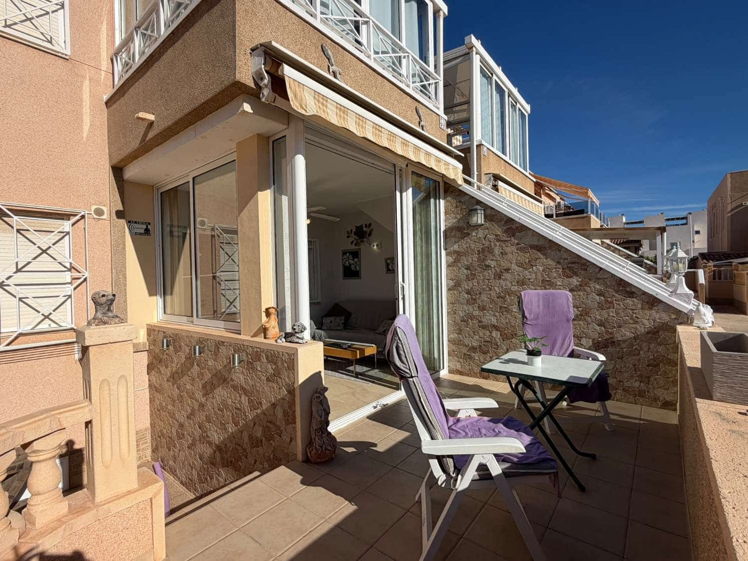 2 sypialnia Apartament na sprzedaż w Torrevieja z basenem - 199 000 € (Ref: 10139130)