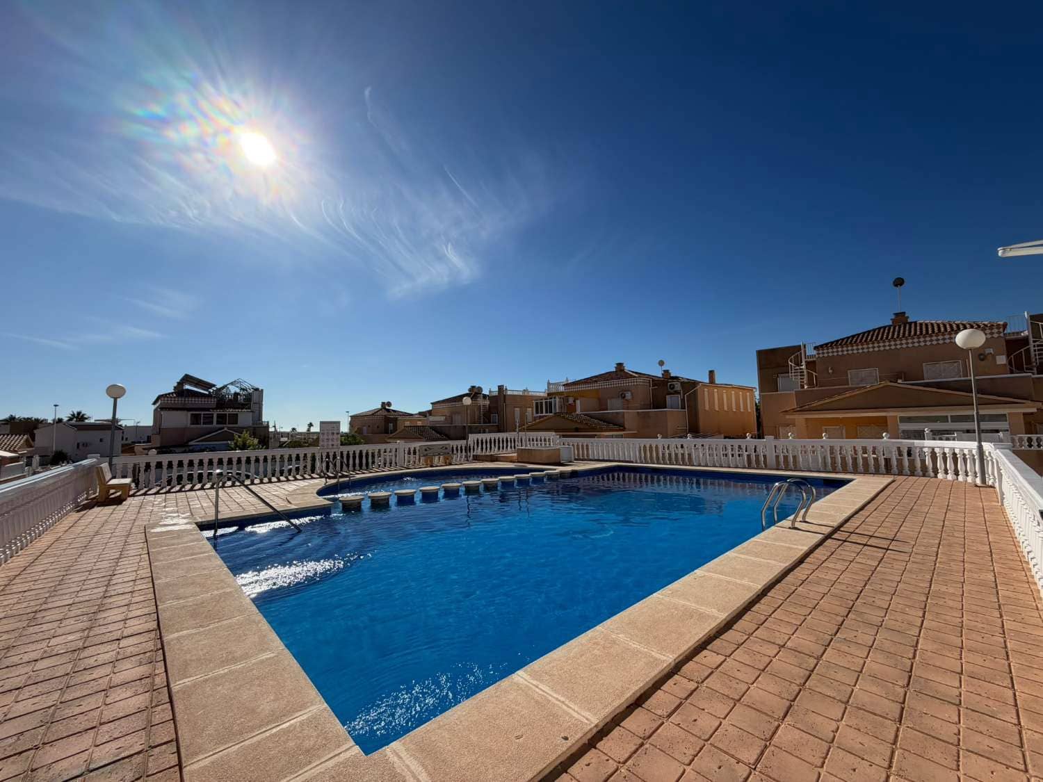 2 sypialnia Apartament na sprzedaż w Torrevieja z basenem - 199 000 € (Ref: 10139130)