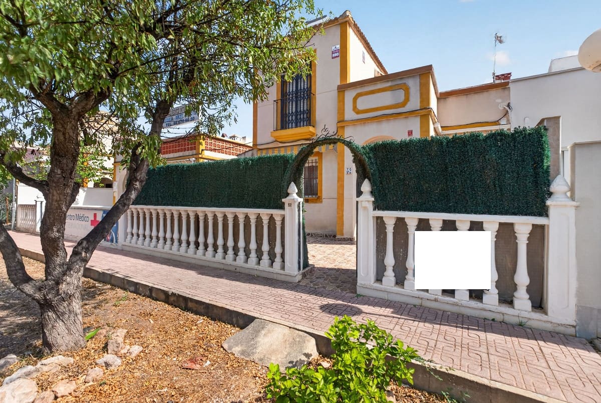 3 sypialnia Bungalow na sprzedaż w Torrevieja z basenem - 184 000 € (Ref: 10141799)