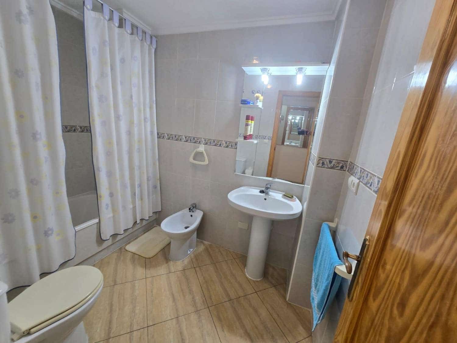 2 quarto Apartamento para venda em Torrevieja - 180 000 € (Ref: 10141800)