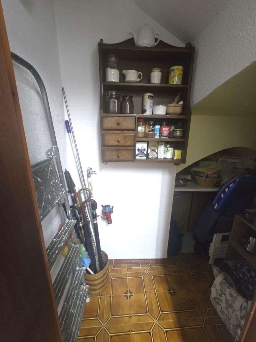 2 soveværelse Lejlighed til salg i Torrevieja med swimmingpool - € 160.000 (Ref: 10146371)