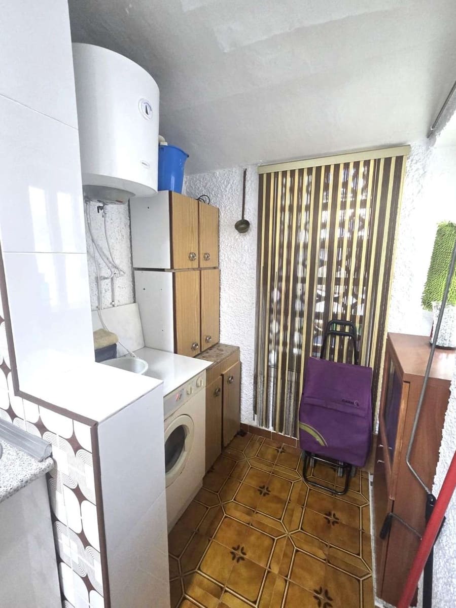 2 soveværelse Lejlighed til salg i Torrevieja med swimmingpool - € 160.000 (Ref: 10146371)