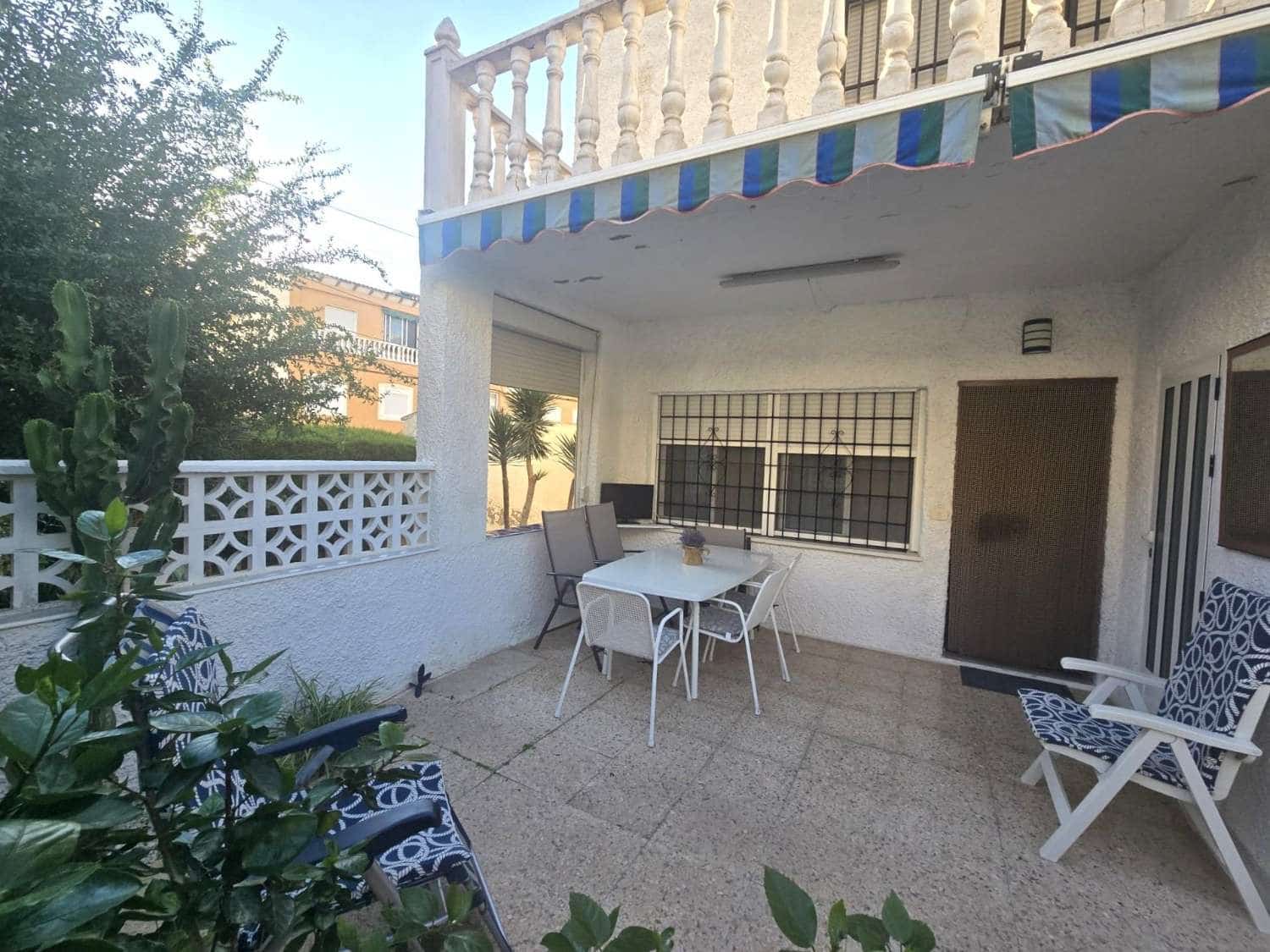 2 soveværelse Lejlighed til salg i Torrevieja med swimmingpool - € 160.000 (Ref: 10146371)