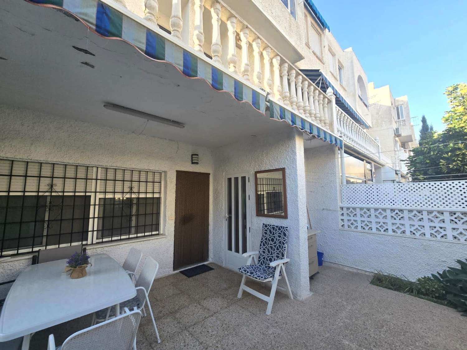 2 soveværelse Lejlighed til salg i Torrevieja med swimmingpool - € 160.000 (Ref: 10146371)