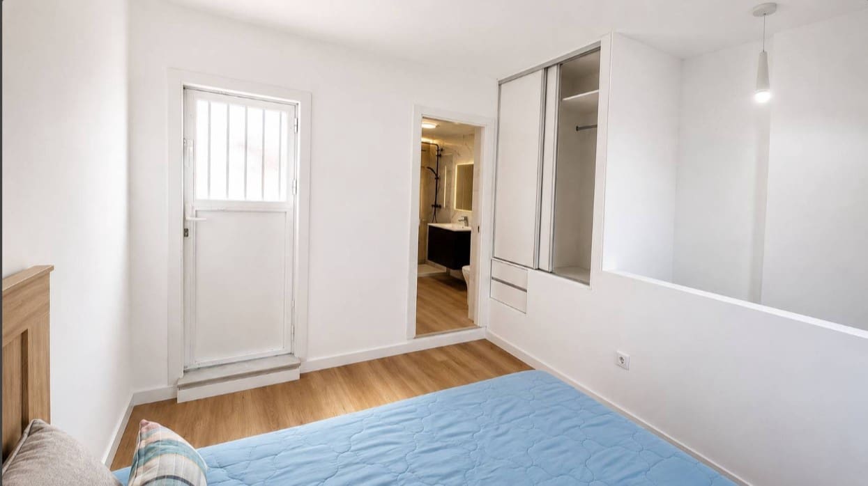 3 soveværelse Lejlighed til salg i Torrevieja med swimmingpool - € 239.000 (Ref: 10154844)