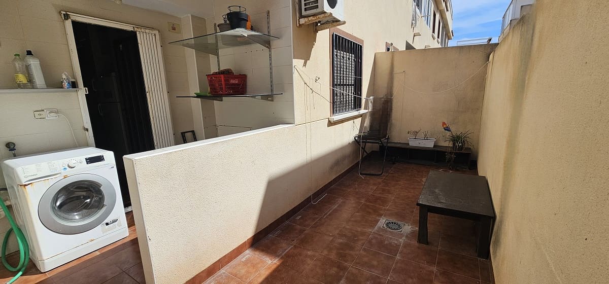 2 quarto Apartamento para venda em Torrevieja com piscina - 189 000 € (Ref: 10154845)